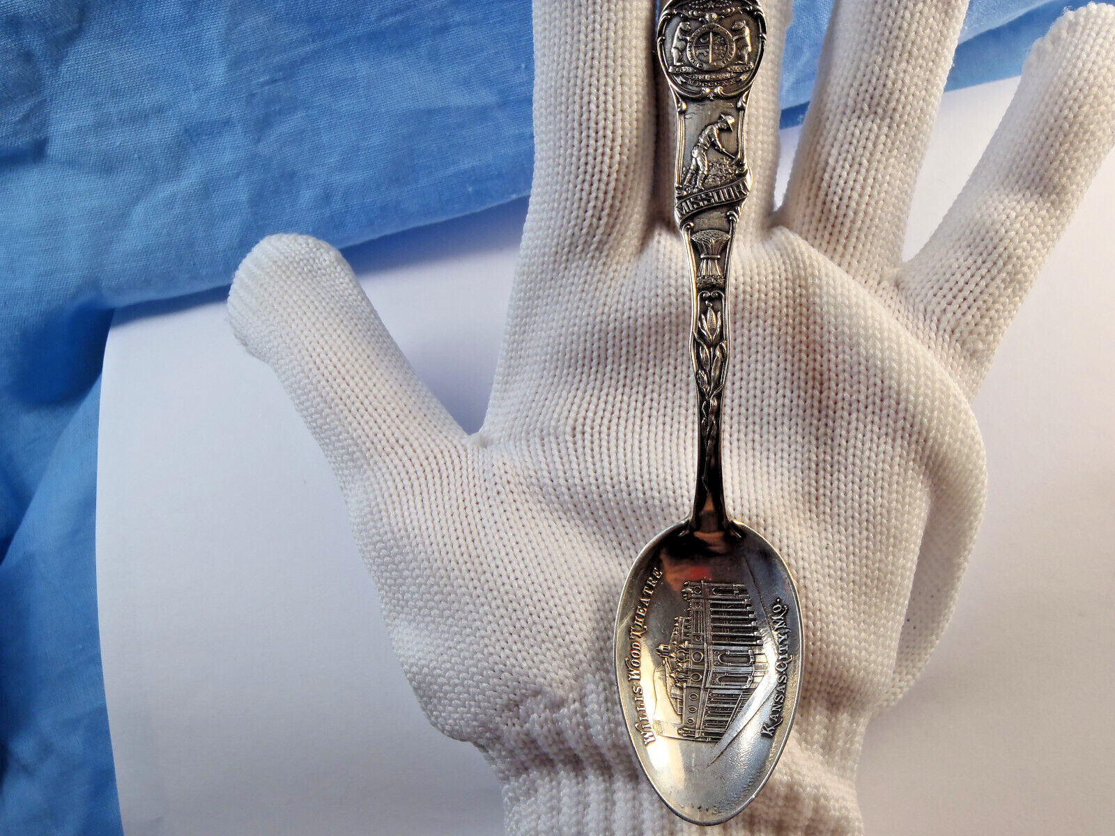 Willis Wood Theatre Kansas City MO Sterling Silver 21g 5 3/8” Souvenir Spoon