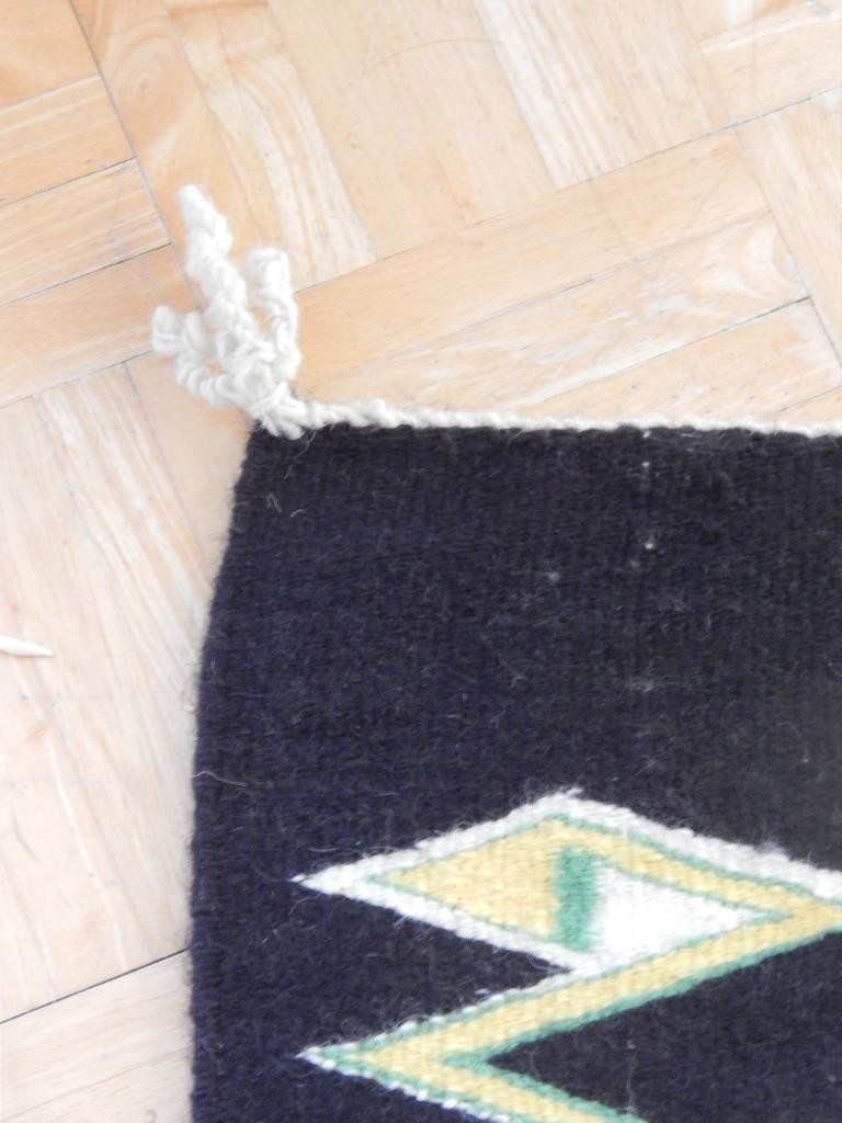 VINTAGE NAVAJO INDIAN DOUBLE SADDLE BLANKET / RUG W/ ORIGINAL TRADING POST TAGE