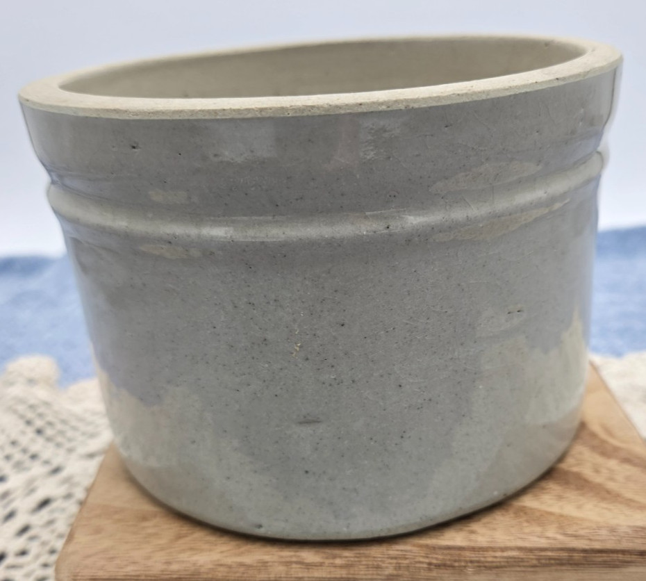 Antique/Early 1900 Primitive Gray Glazed Stoneware Crock Pot Heavy Crazing 5.75″