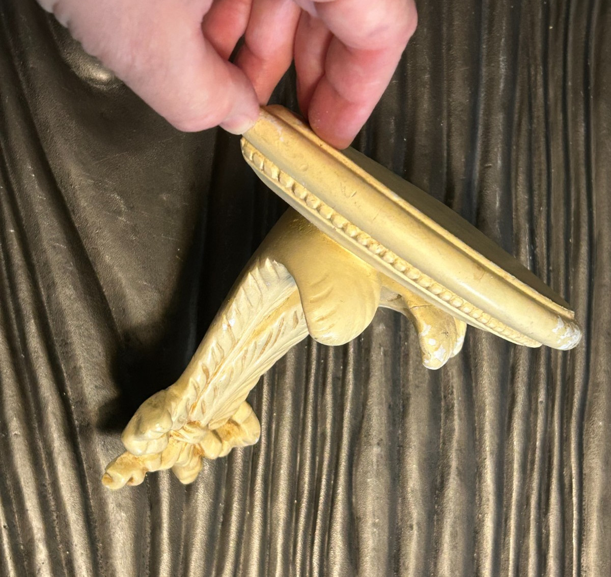 Pair Vintage PLASTER CHALKWARE CORBELS Wall Sconces Shelves Acanthus Rococo 7″