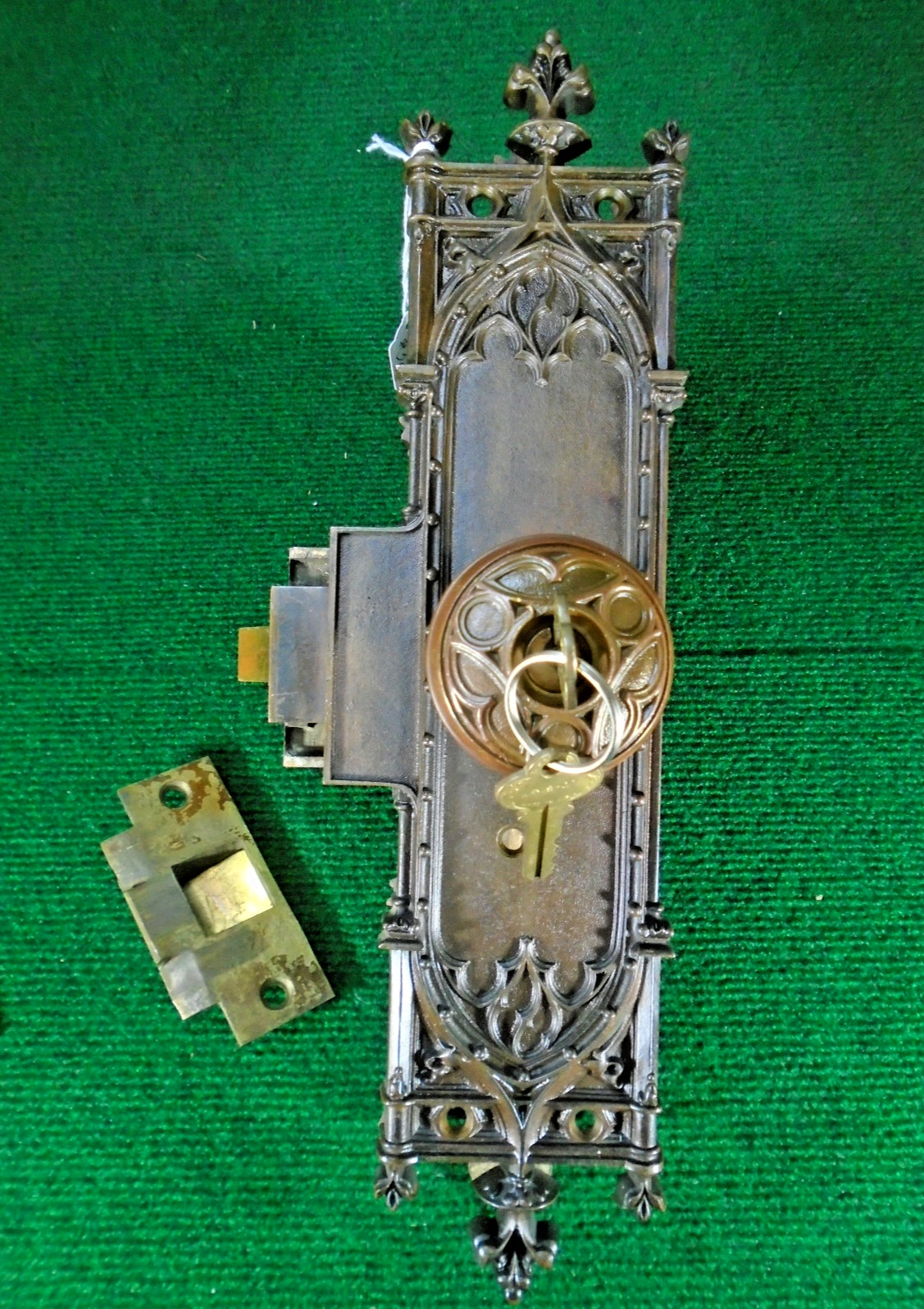 RARE CORBIN ‘AMIENS’ GOTHIC ENTRY LOCK w/KEYS – 1899 – FULLY RESTORED (14052)
