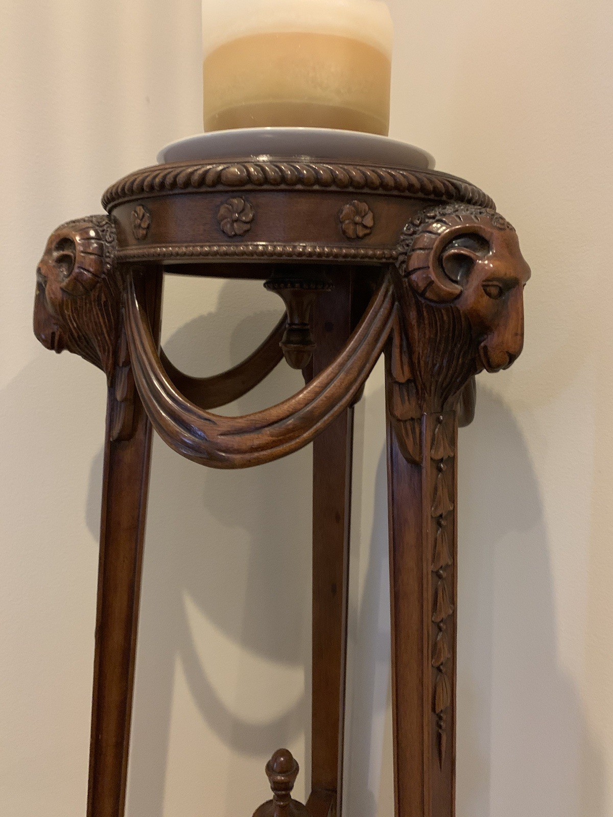 A Very Rare Antique Rams Head And Feet Occational Table 42” Tall