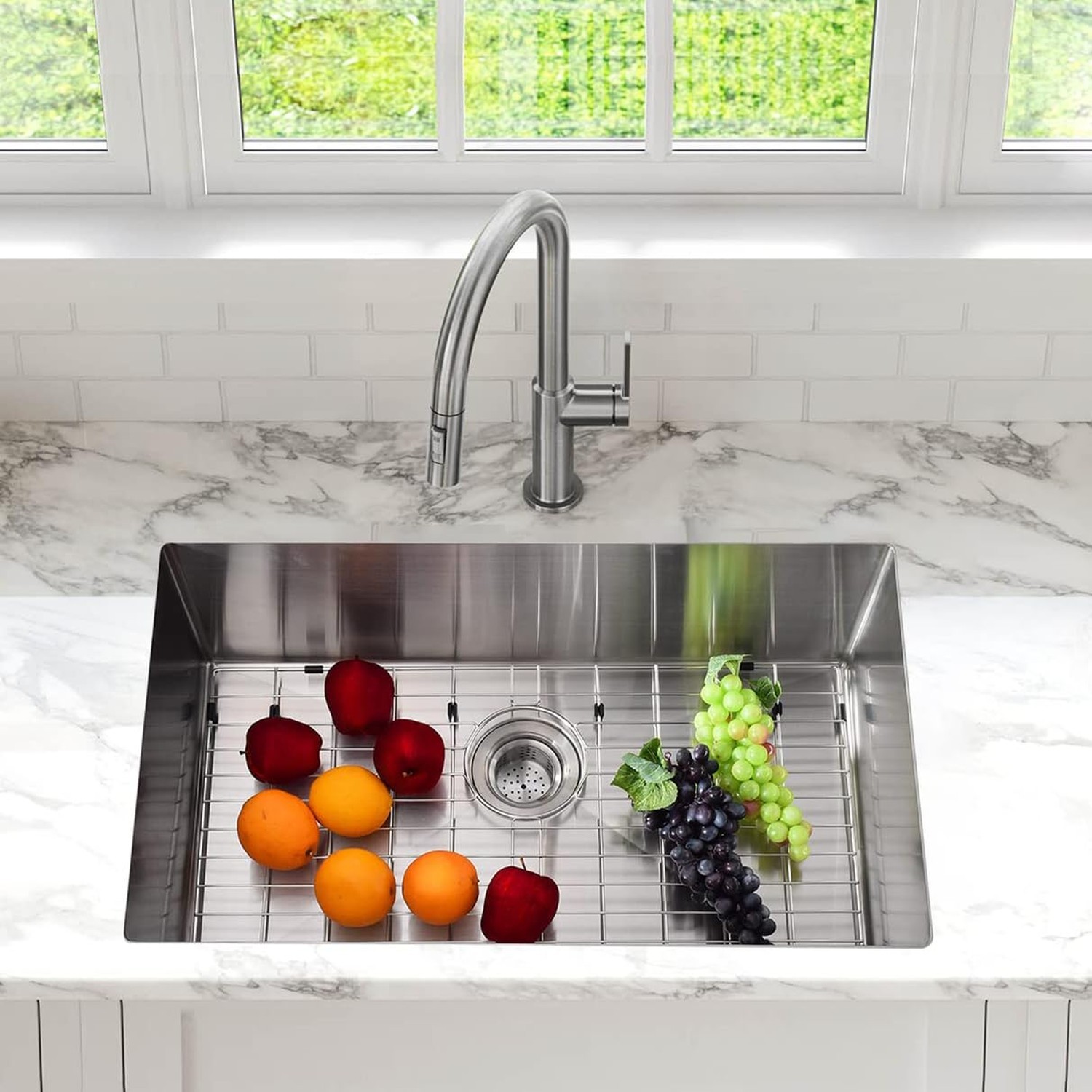 33 Inch Undermount Kitchen Sink, Stainless Steel Single Bowl Flush Rim, 2.0cm…