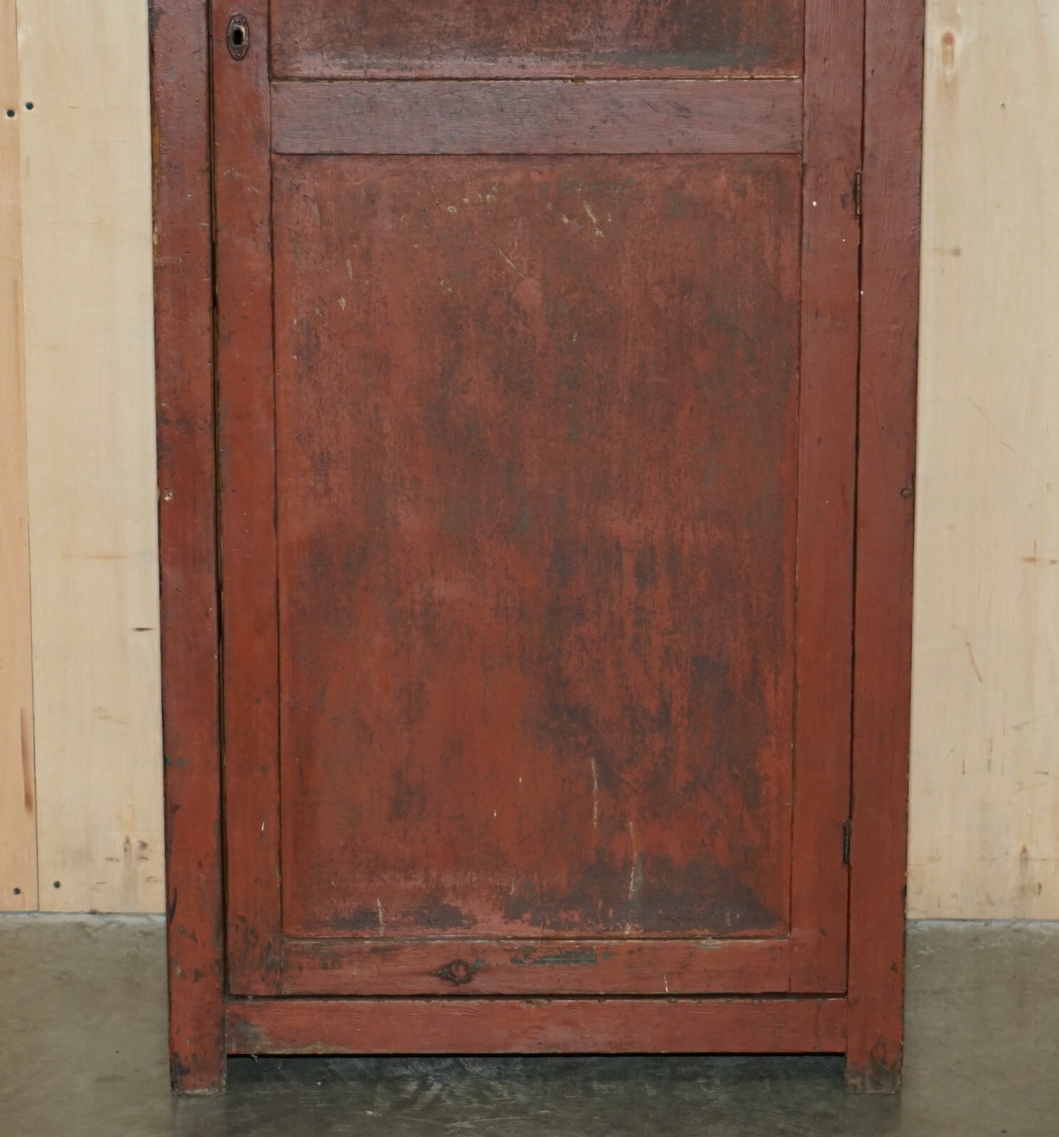ANTIQUE VICTORIAN ORIGINAL PAINT CIRCA 1880-1900 TOOL SHED CUPBOARD IN PINE
