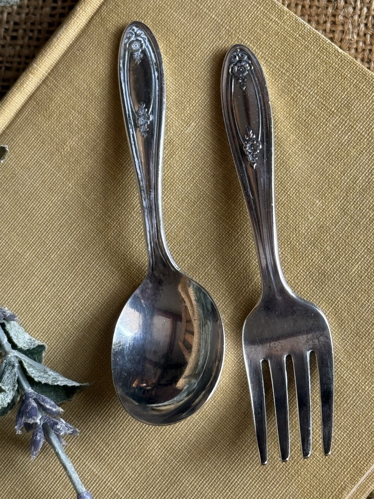 Vtg Oneida Belford Silverplate 4” Baby Spoon & Fork Set