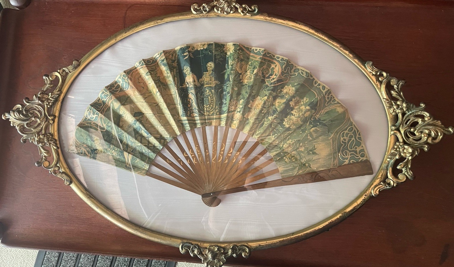 Antique Framed Folding Fan Ornate Oval Gilt Frame Wall Decor