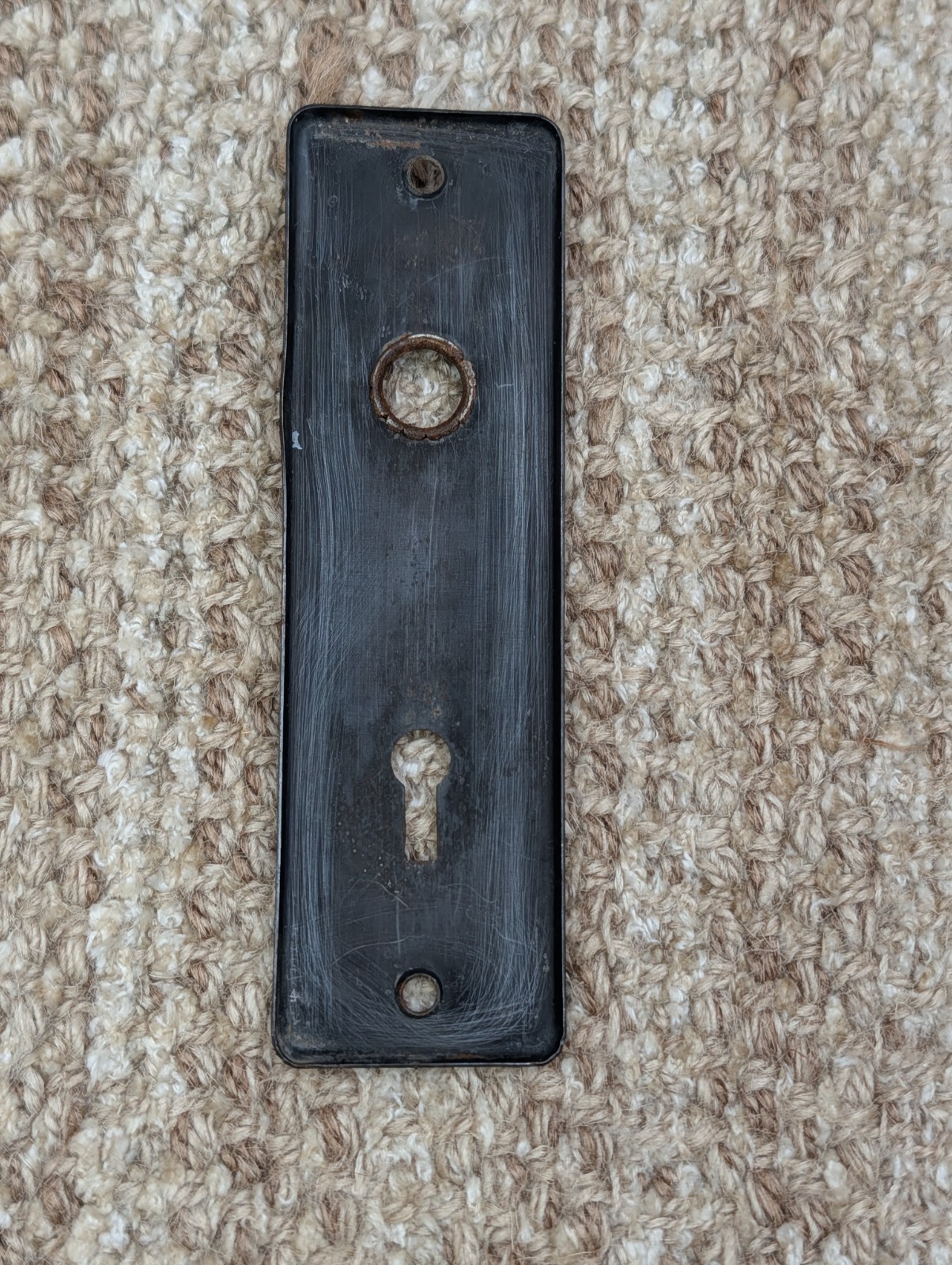 1 5/8″ x 5 1/2″ Antique Stamped Steel Door Knob Plate