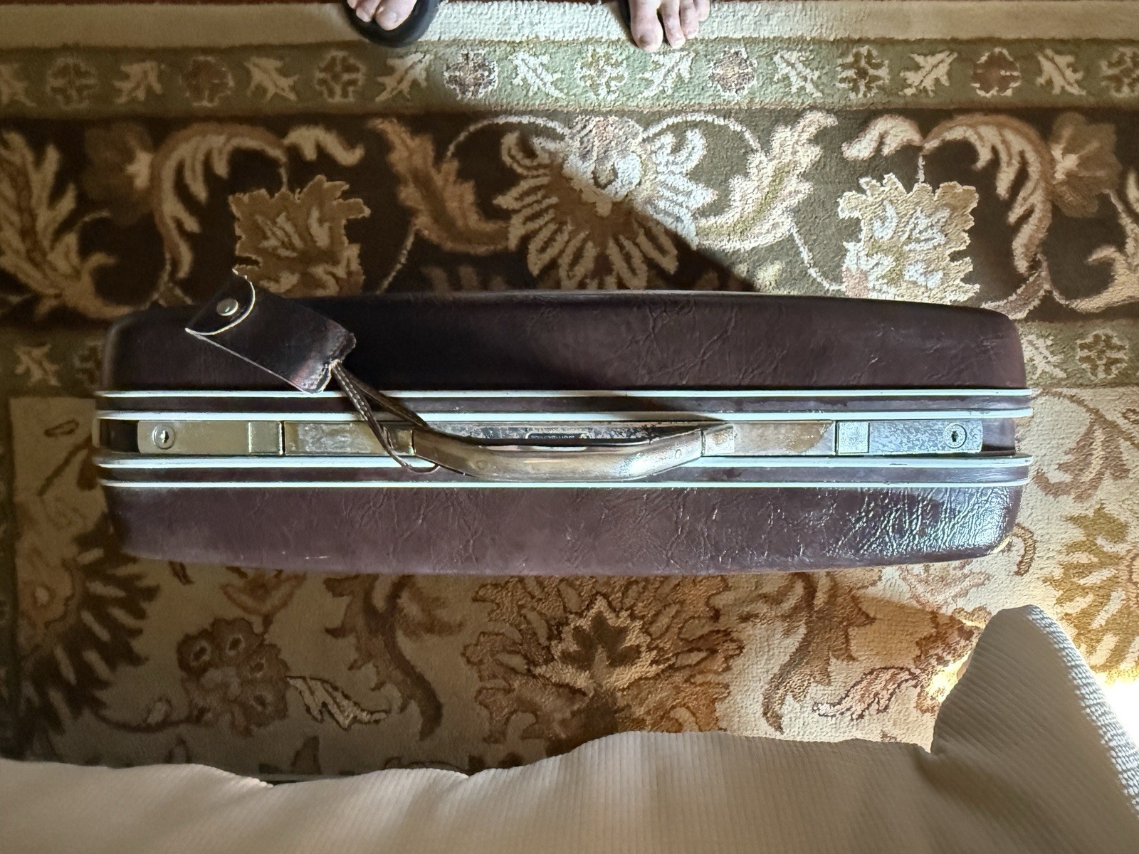 Vintage 1960’s Samsonite hard chariot luggage
