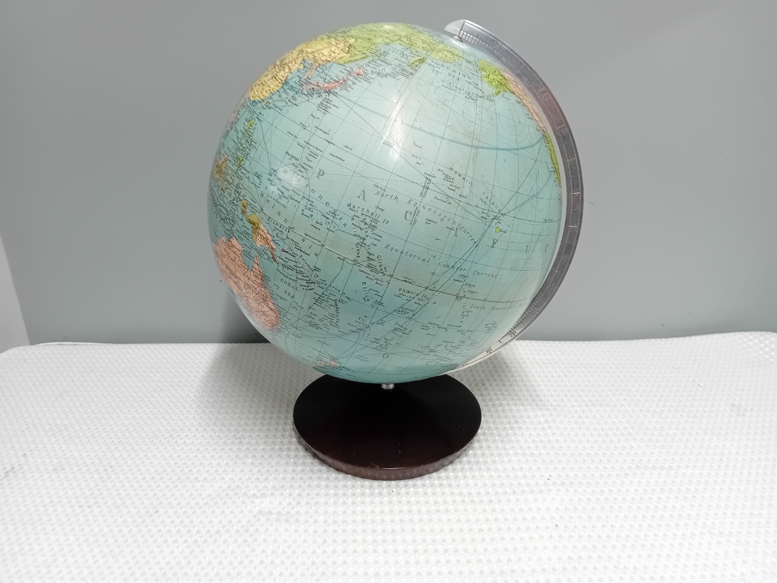 1950s German Table Globe By Renowned Makers Columbus (small dent on it)