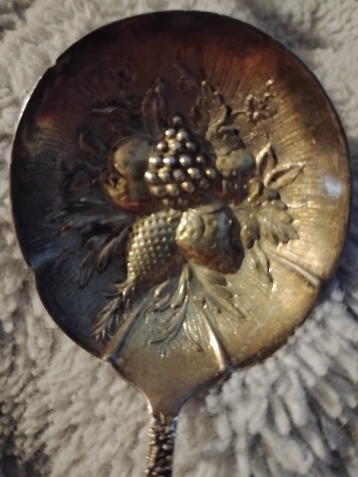 S. KIRK & SON REPOUSSE STERLING 9.5″ & 5″ LARGE & SMALL BERRY SPOON Set 2 Silver