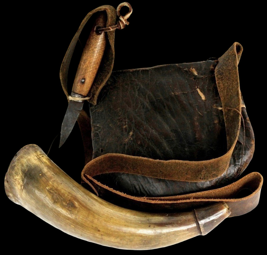ANTIQUE AMERICAN REVOLUTION ERA HUNTERS TRAPPERS HUNTING BAG KNIFE & POWDER HORN