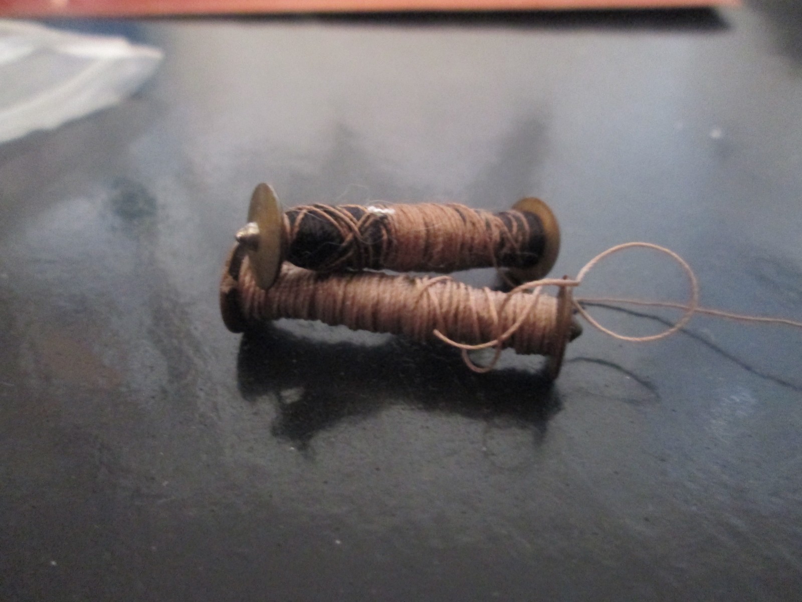 Vintage Treadle Machine Bullet Shuttle Bobbins (2)