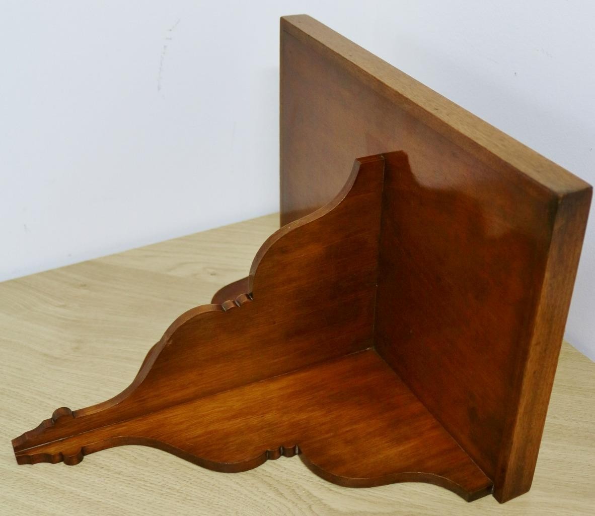 Rare Antique French 8 Day Inlaid Marquetry Mahogany Bracket Clock & Wall Bracket