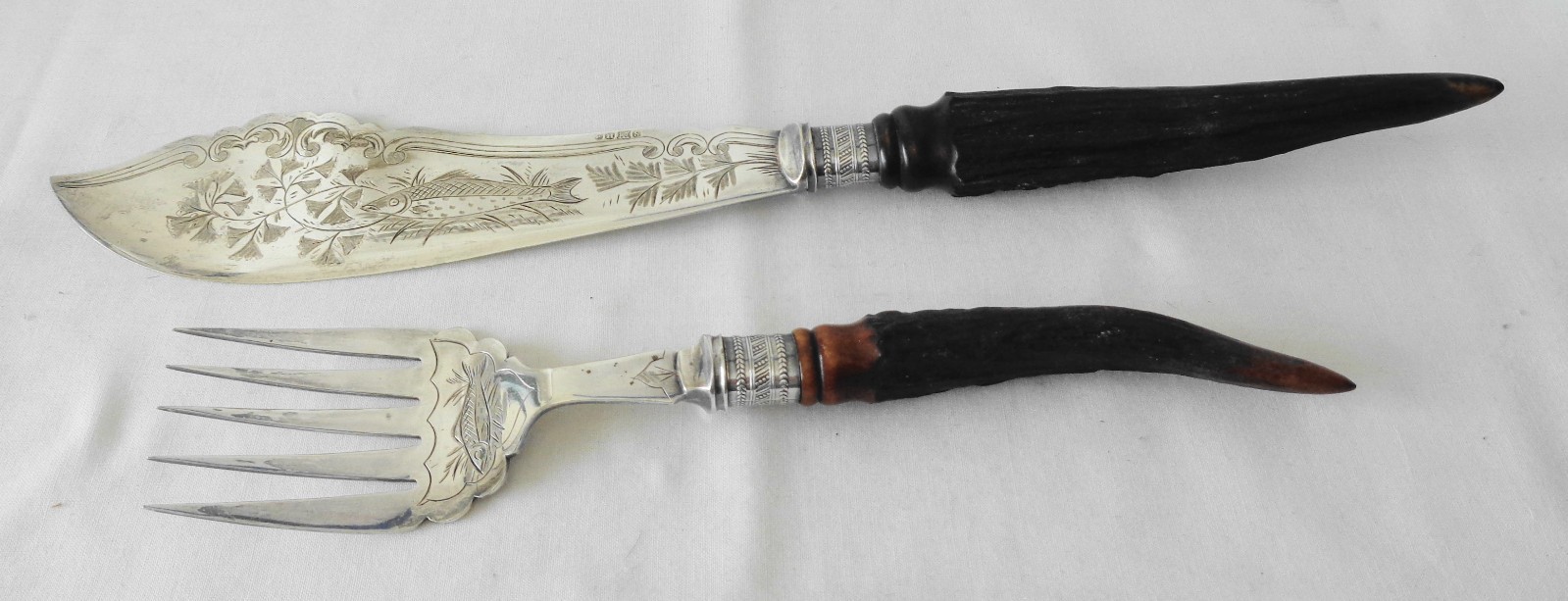 Antique Francis Howard Sheffield England Stag Horn Handle Fish Serving Set