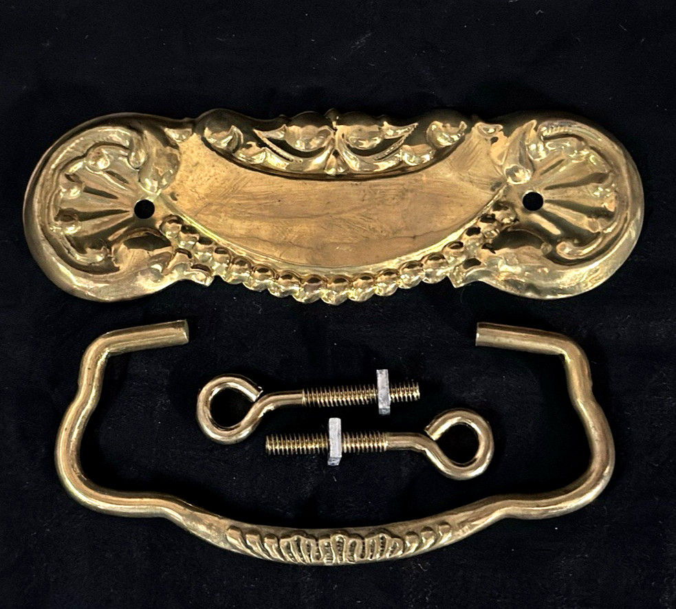 VICTORIAN ORNATE DRAWER PULLS WITH BAIL HANDLE – SET OF 7