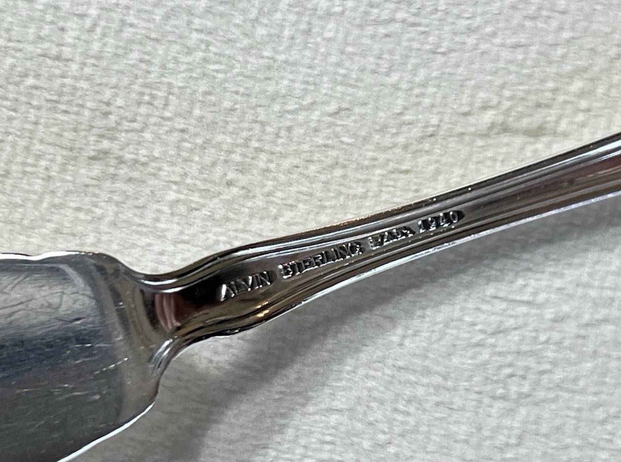 Alvin 32g Master Butter Knife Solid Flat Piece CHATEAU ROSE 1940 Sterling Silver