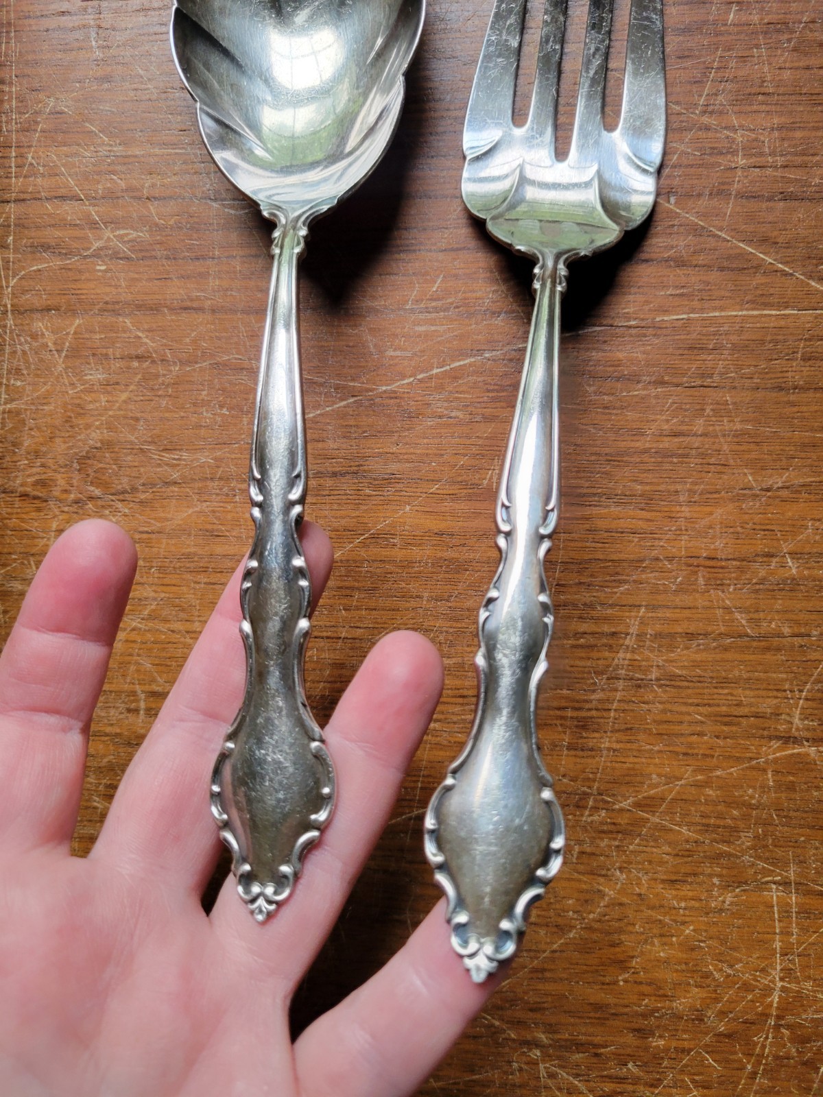 International Deep Silver / Flatware Serving Spoon & Fork