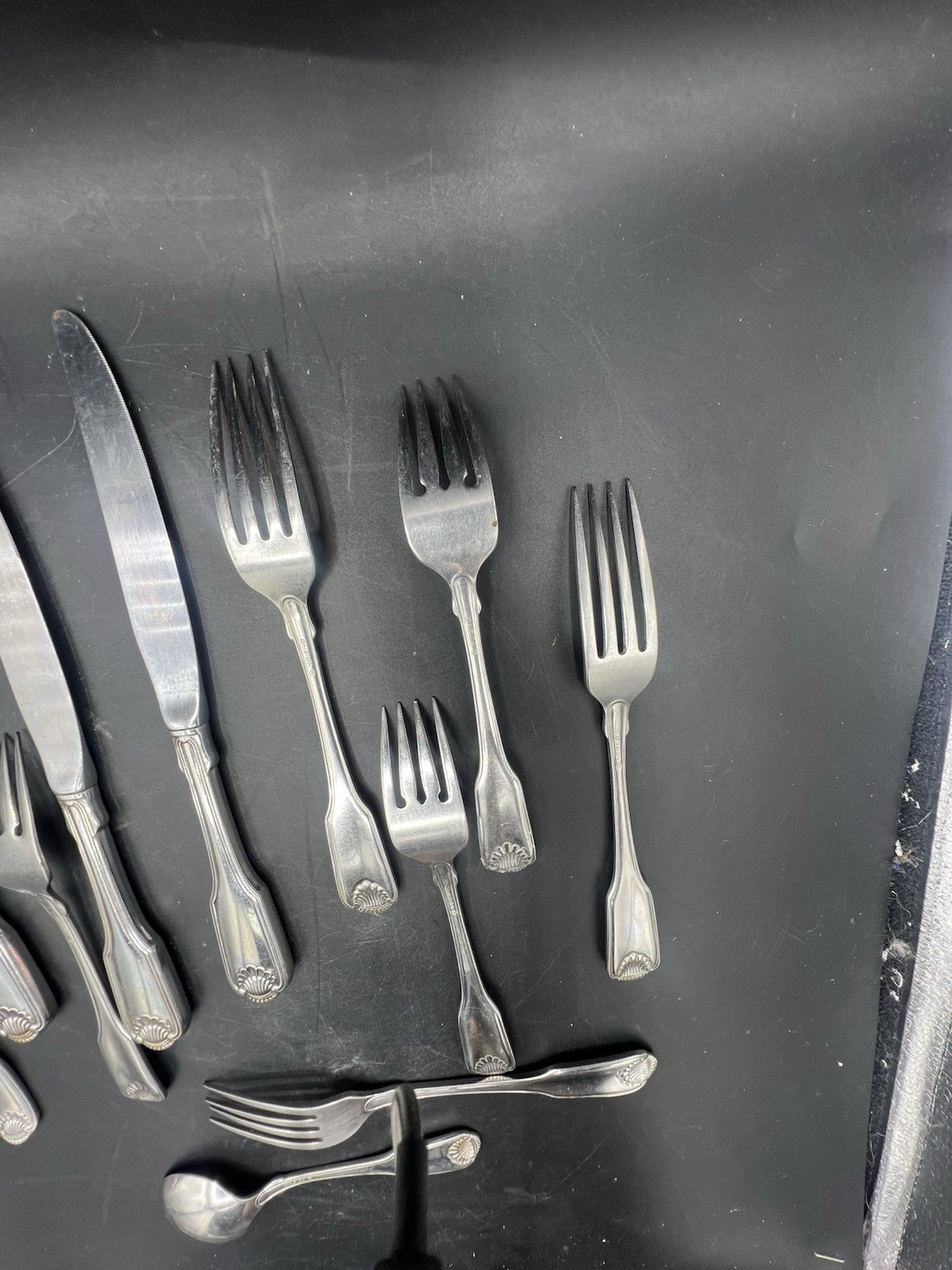 Oneida Community SILVER SHELL Silverplate Flatware Lot – Mixed Set Cube Mark