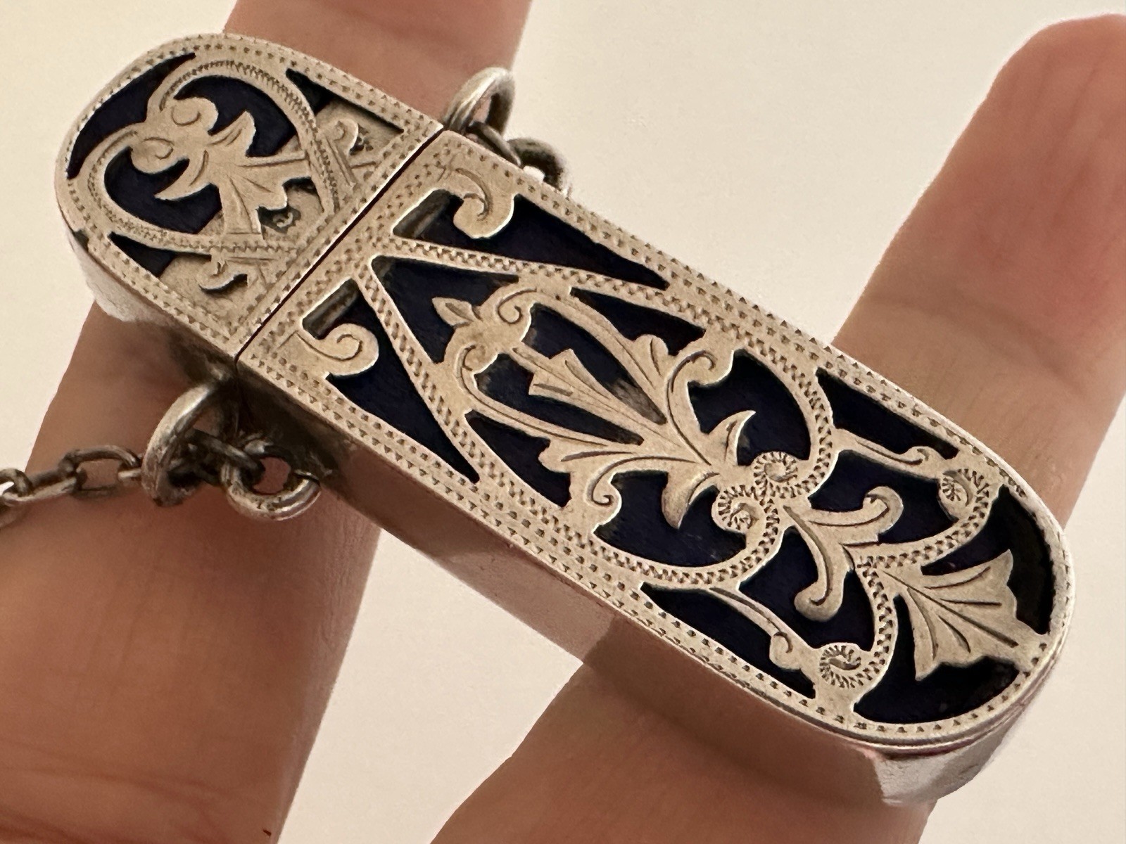 Victorian Solid Silver Chatelaine Needle Case Lawrence Emanuel c.1900