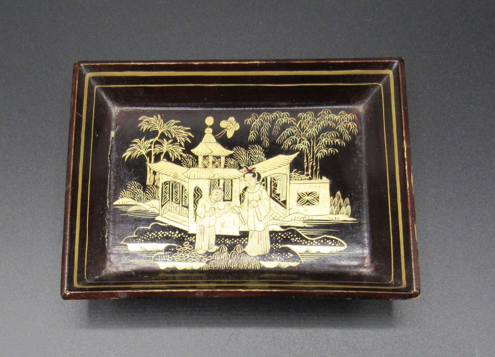 Vintage Chinese lacquered bowl/tray gold paint lacquer 3 1/4” x 4 1/2″
