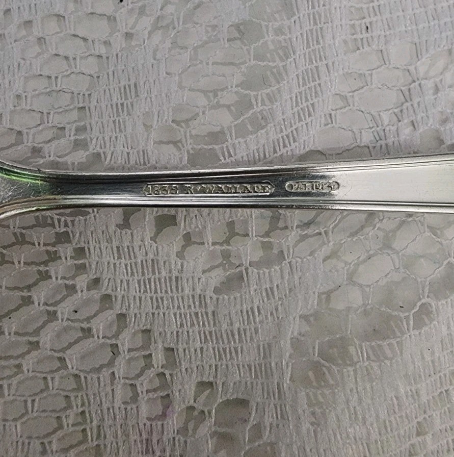 😃 VINTAGE c1924 BUCKINGHAM SILVERPLATED SUGAR SPOON MONOGRAMMED D🧈 🍚