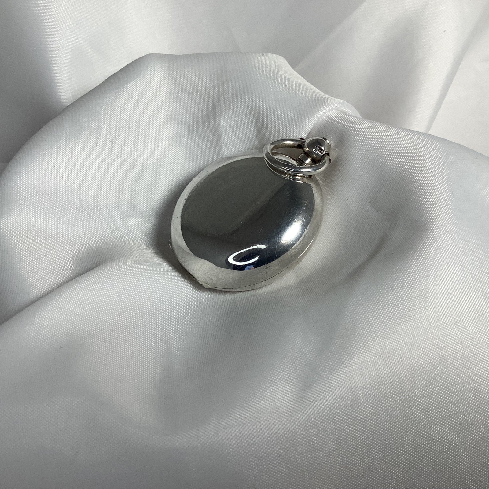 SOVEREIGN CASE SINGLE ANTIQUE HM SILVER 32g ‘AARON LUFKIN DENNISON’ 1912
