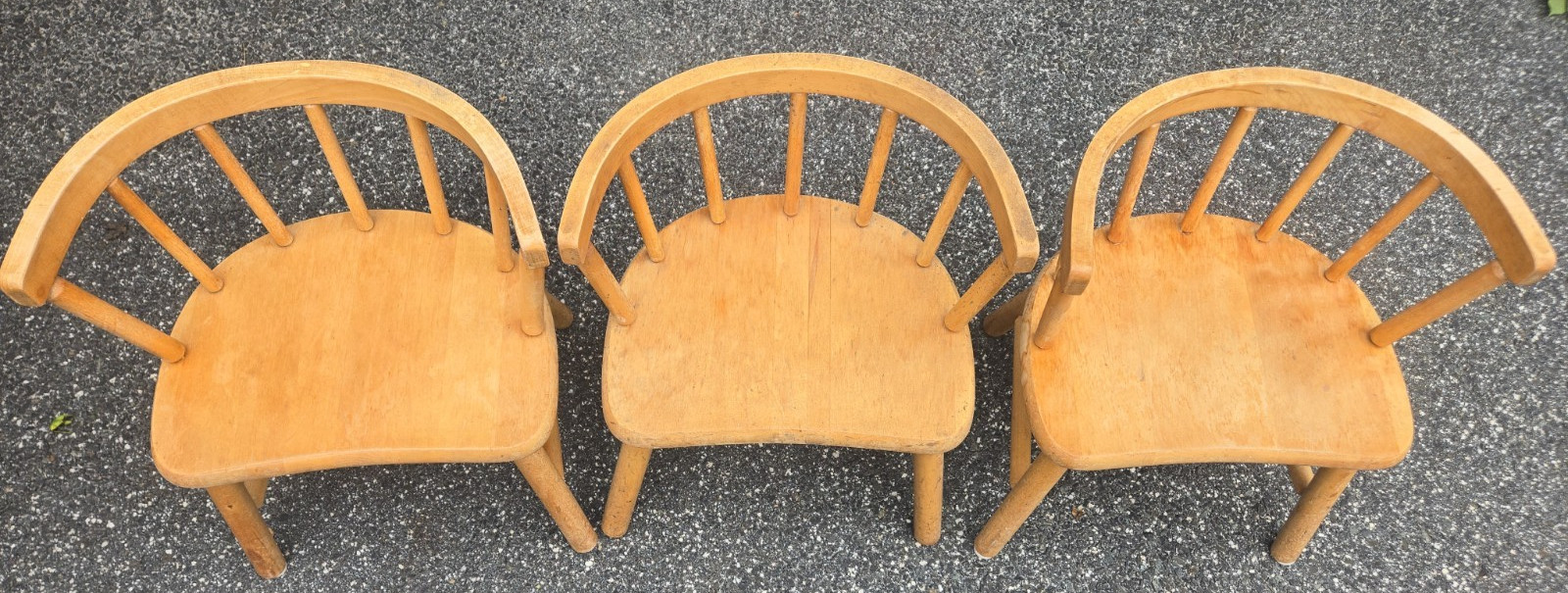 Vintage 1981 Hedstrom Oak Hill Childs Chair 24812 Bedford PA USA