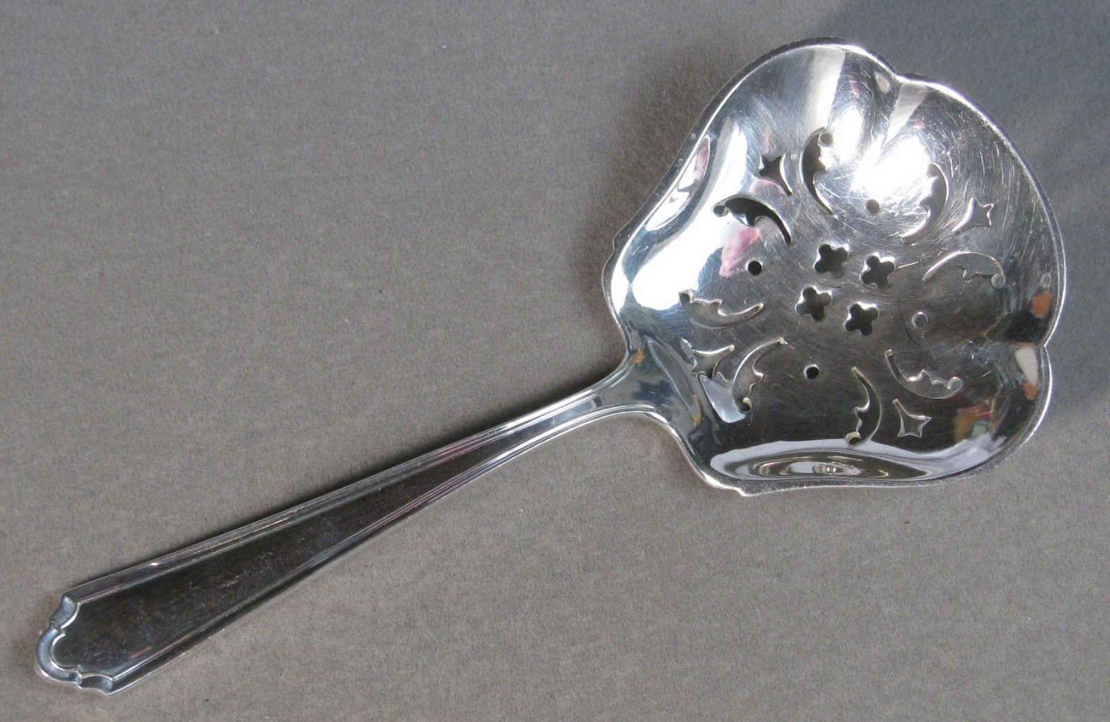 Antique Sterling Silver 1911 John Alden Pattern Bon Bon Nut Spoon 26.5g #J4953