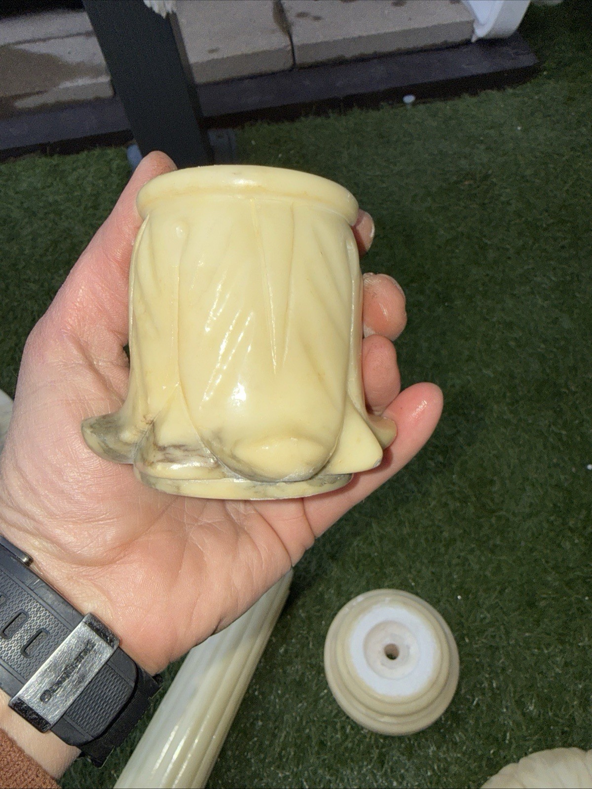 Alabaster Stone Side Table Made In Italy For Restoration. Chipped. Pickup Only