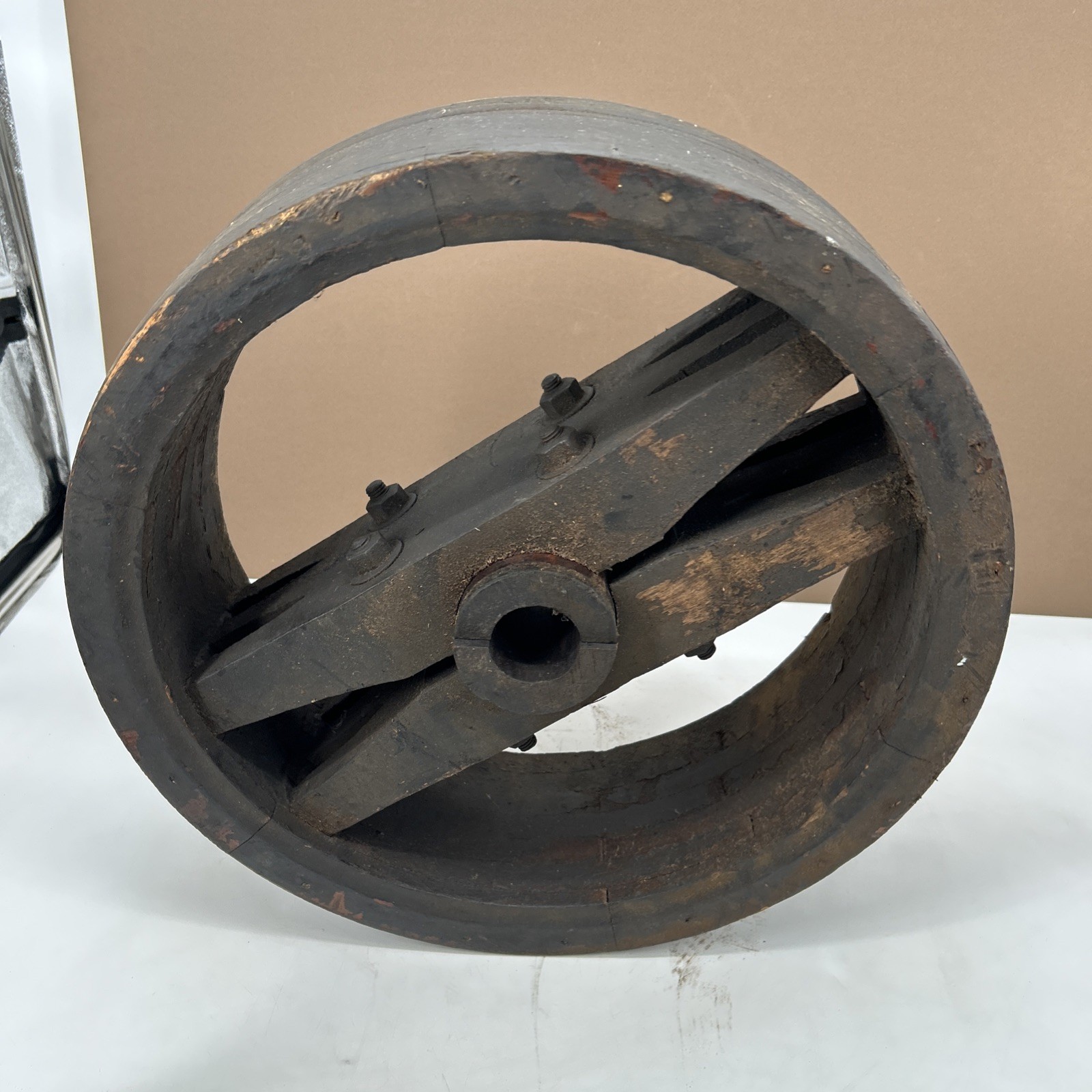 Antique Salvaged Grist Mill Flat Belt Pulley 19-3/4 Diameter Factory Fly Wheel