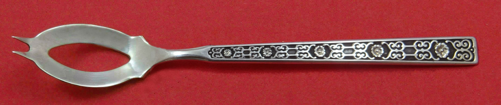 Spanish Tracery by Gorham Sterling Silver Olive Spoon Ideal 5 3/4″ Custom Made