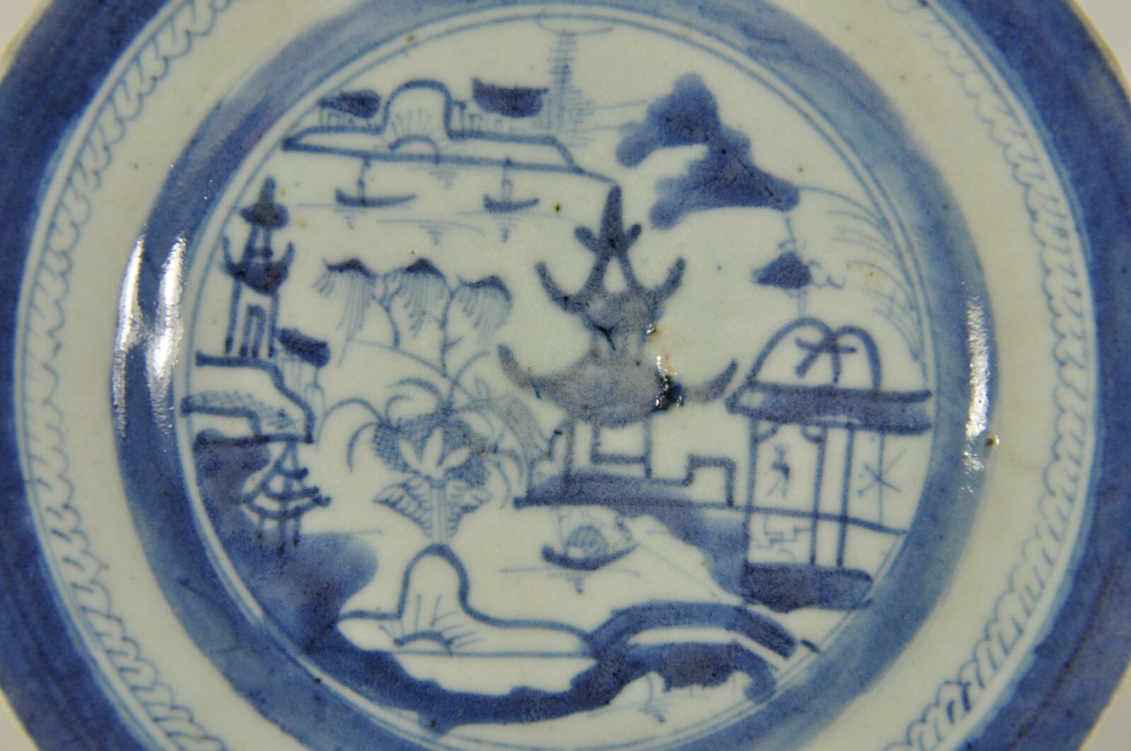 #6 7.6″ Fine Antique 18th C. Chinese Canton Blue White Porcelain Plate