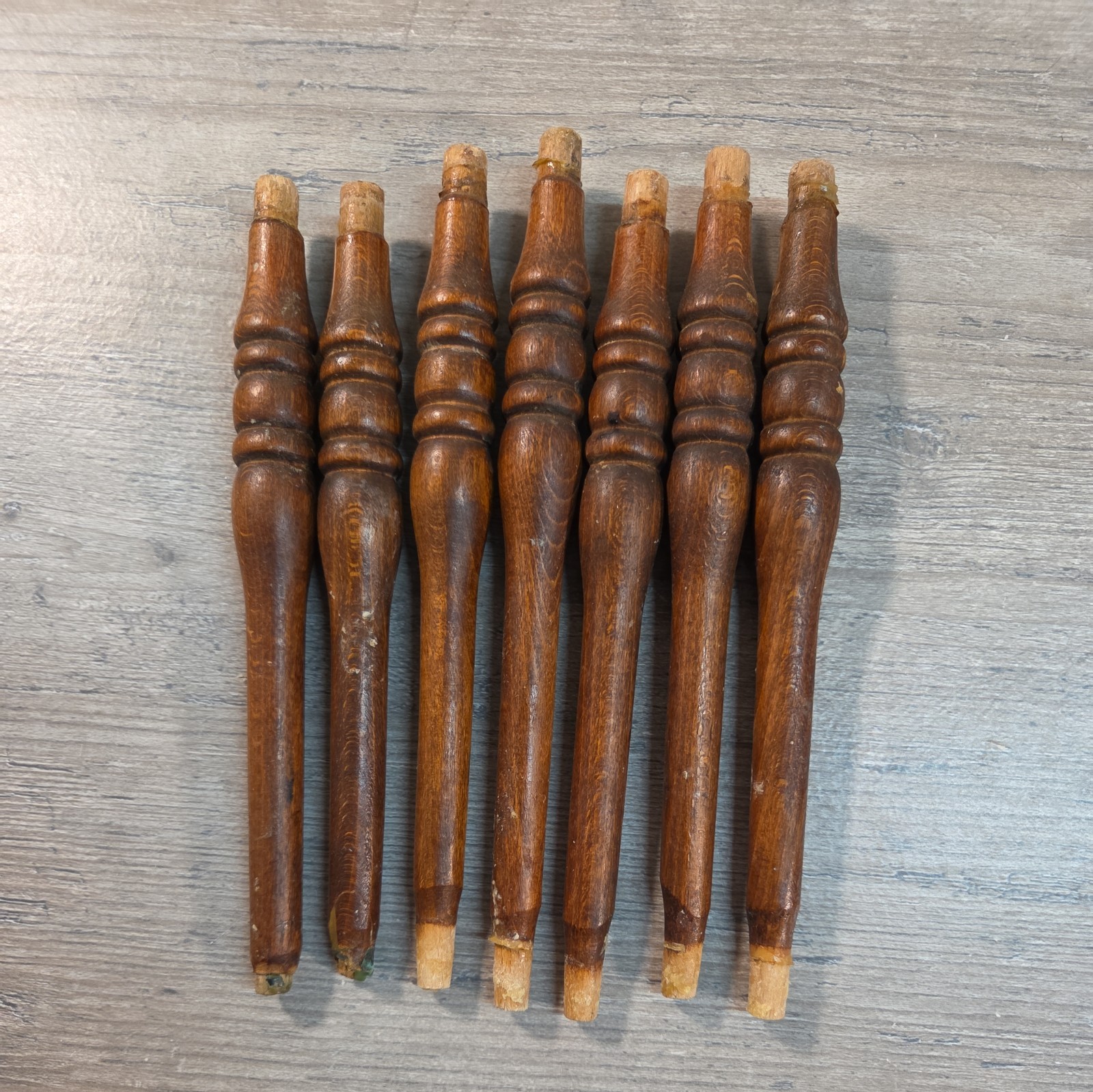 Vtg Salvage Turned Wood Set Of 7 Spindles Matching