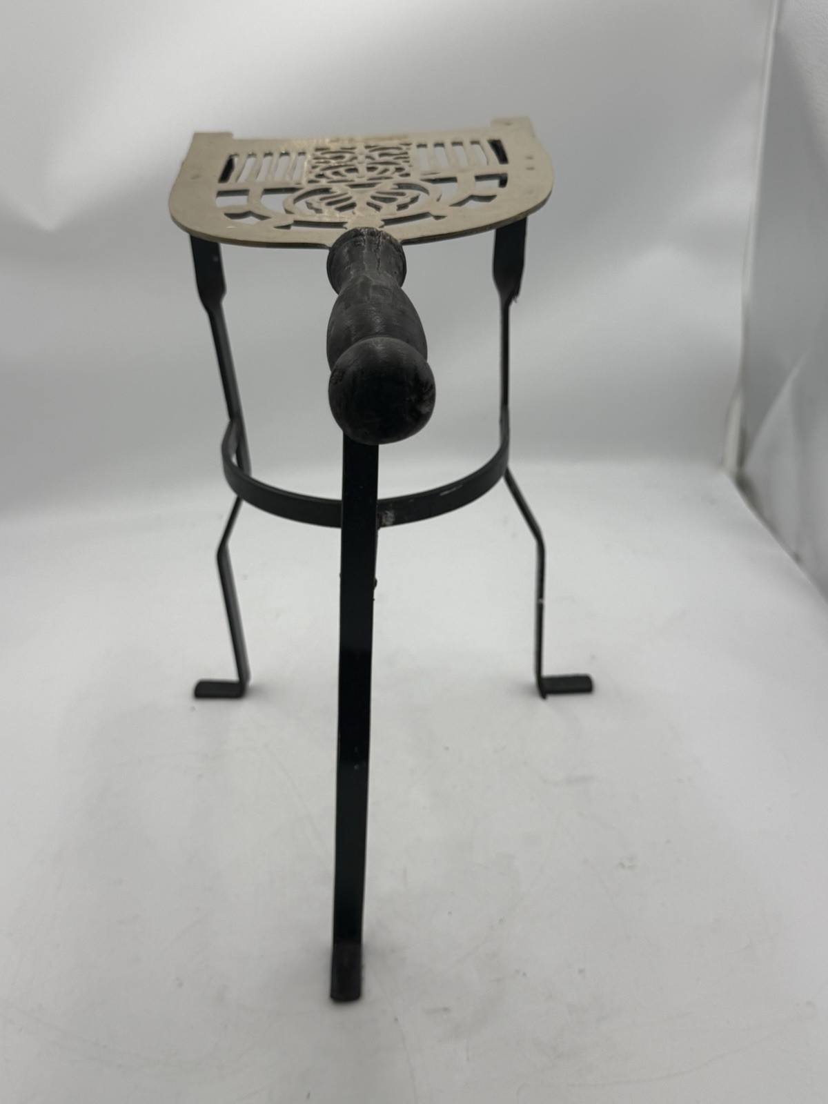 🌟Fireplace TRIVET, Kettle Stand, Solid Brass & Wrought Iron, Penny Foot, 12″🌟