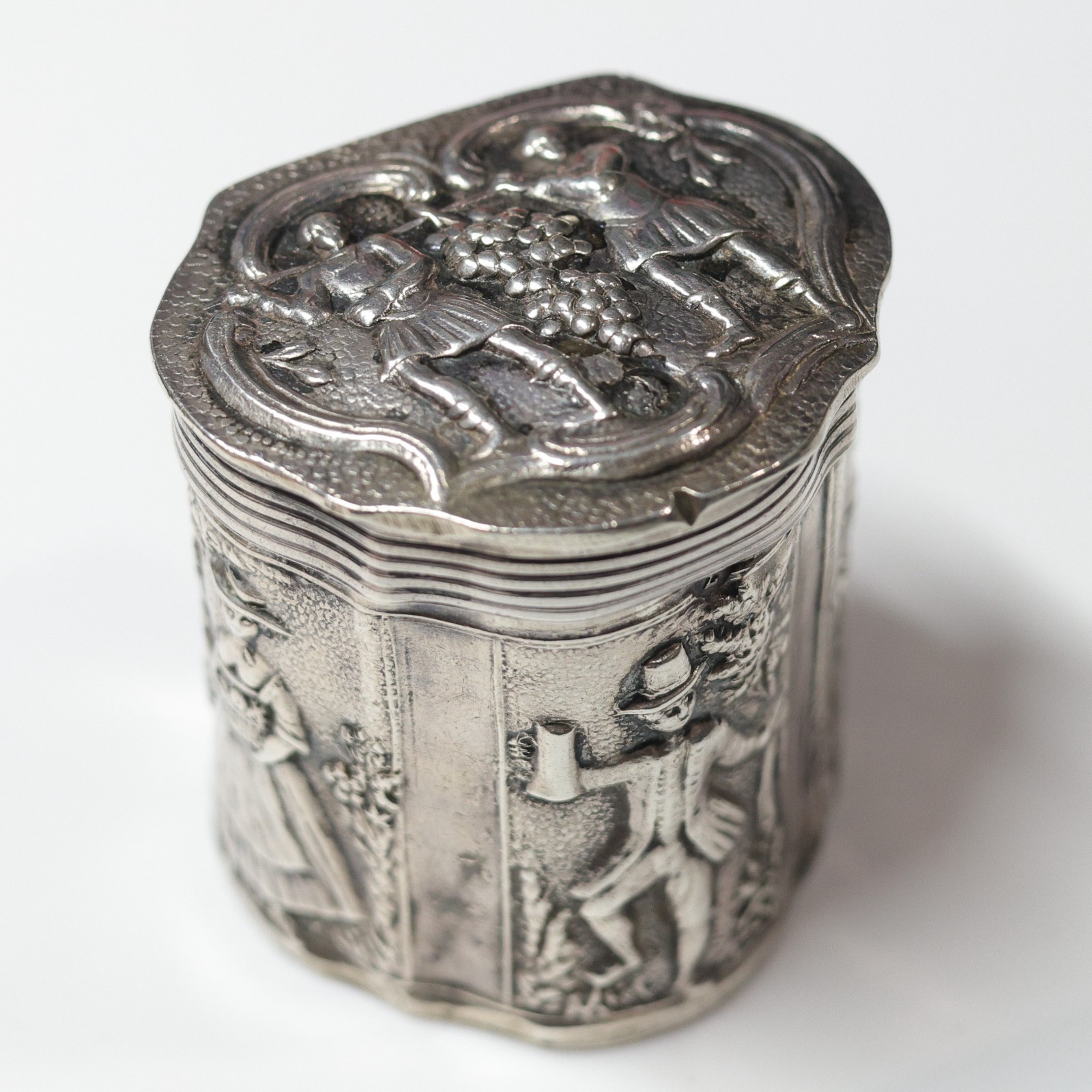 Jacob Kooiman Intricately Decorated Scene Dutch Silver Pill / Snuff Box