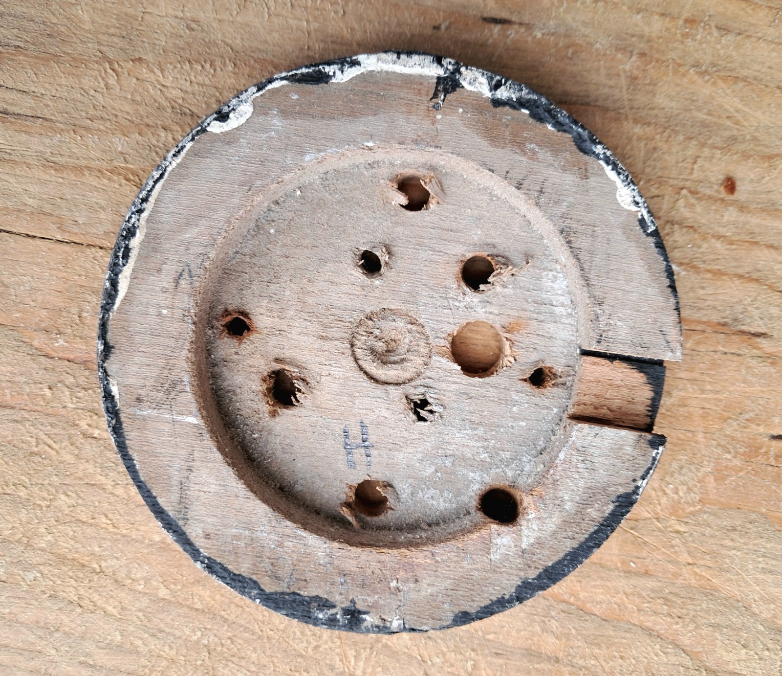 Vintage 1930s Wooden Pattress for Dolly Light Switch Period House Shabby #G