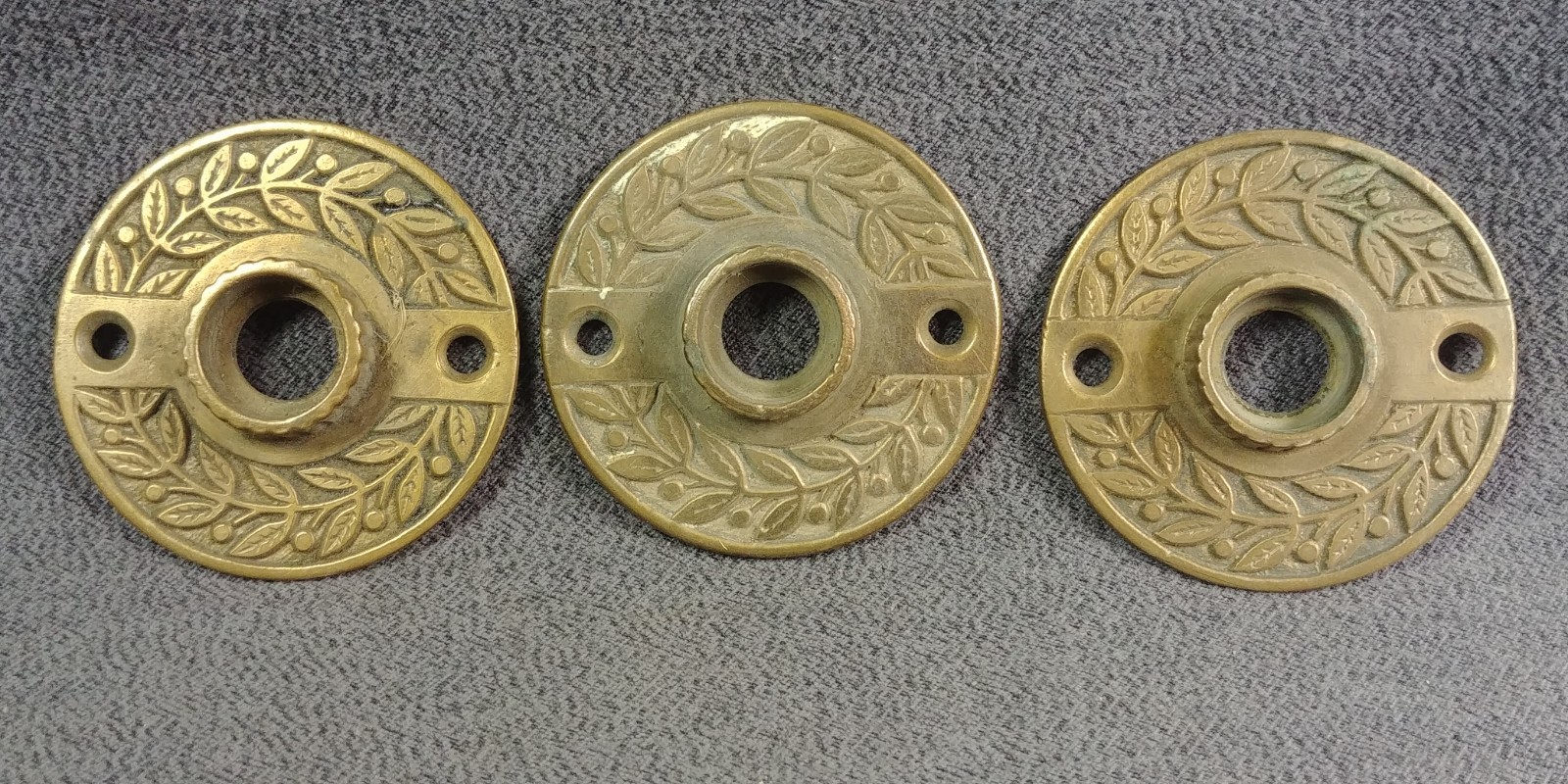 3 Leaf Victorian Brass Rosette Doorknob Backplate Eastlake Antique Door Hardware