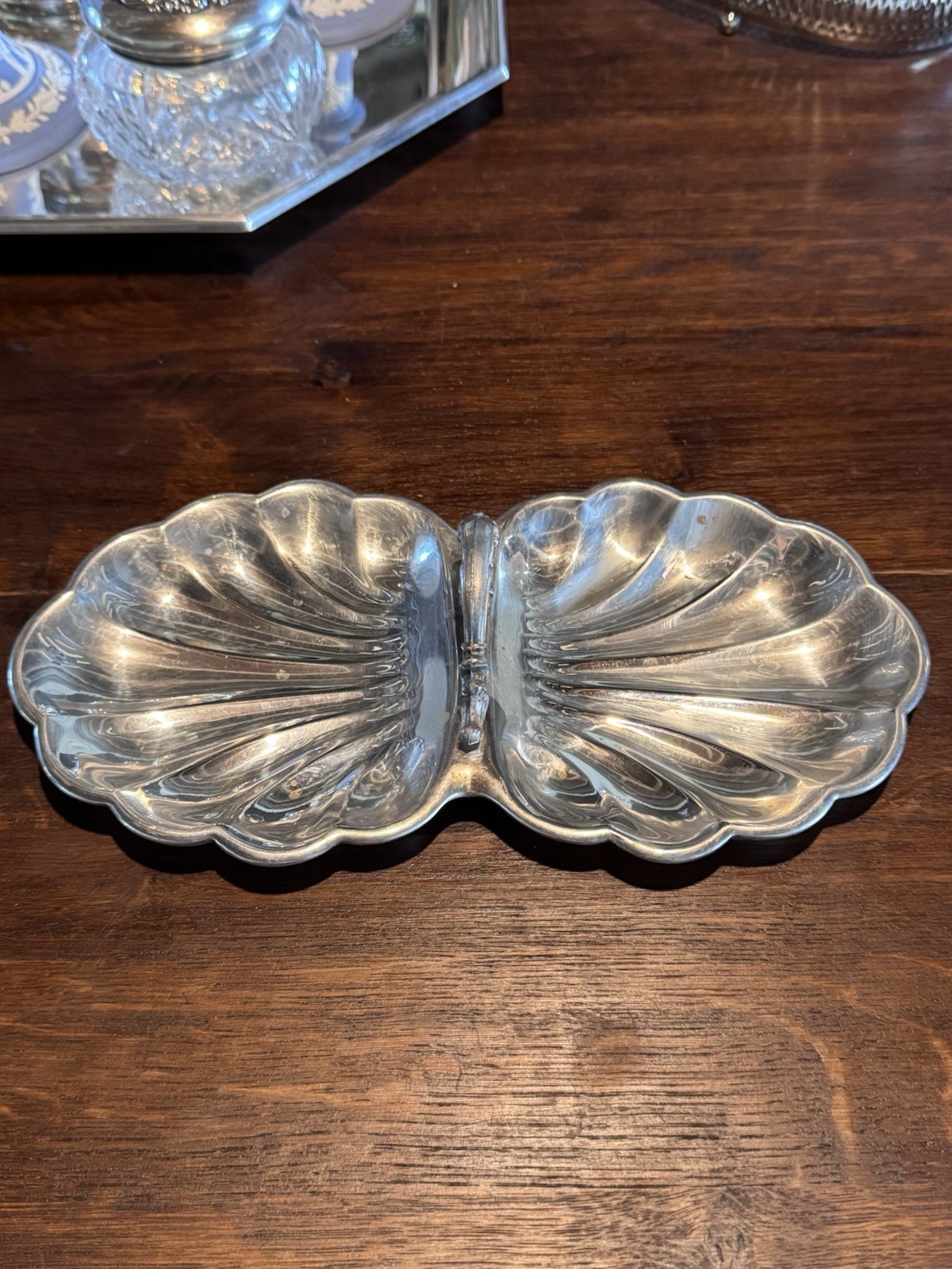 Silverplate Double Shell Dish Nut Candy Relish Bowl Serving Dish 10.75” Vintage