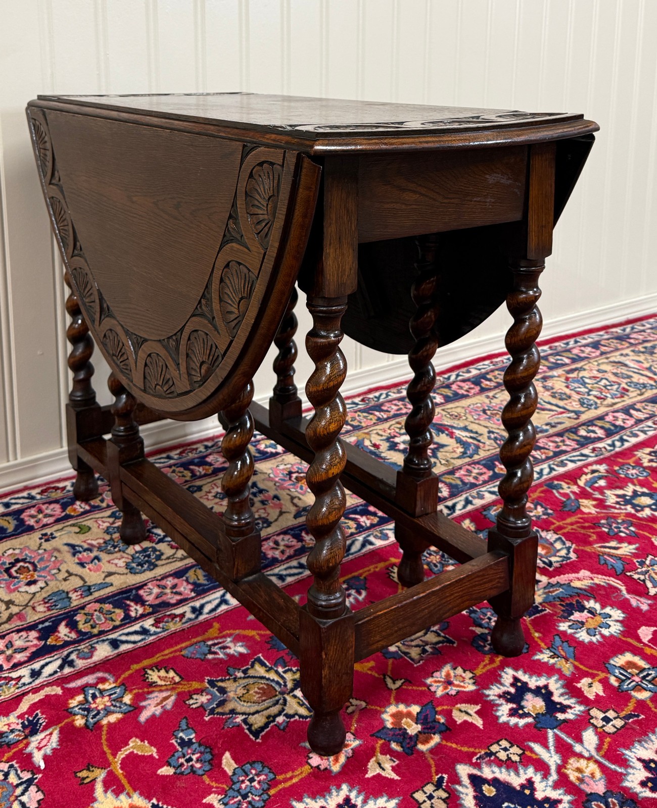 Antique English Table Drop Leaf Gateleg CARVED TOP Barley Twist Oak c. 1920-30s