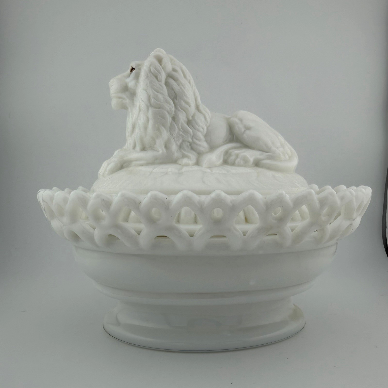 Late 1800s Atterbury EAPG Antique Milk Glass Lion on Lacy Base Covered Dish