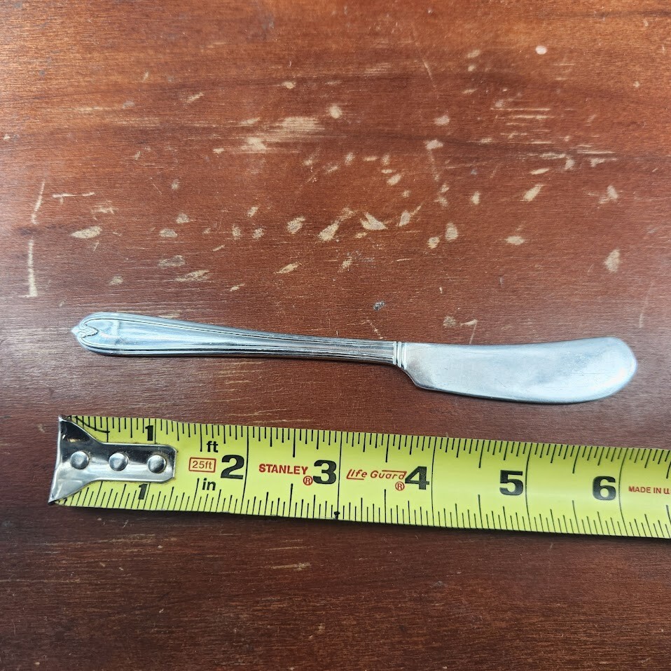 6 Oneida Longchamps Chaumont Butter Spreader Knife Silverplate 1935 flatware