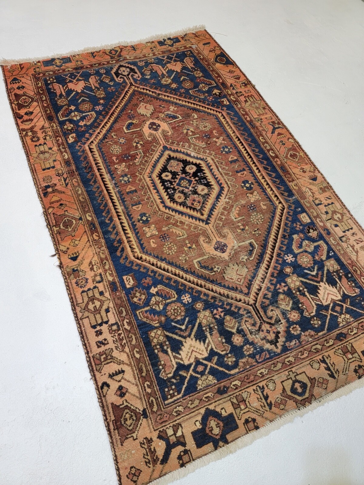 Antique Oriental Hand-Knotted Wool Area Rug Beige/Navy Blue 3’1″ x 6’3″