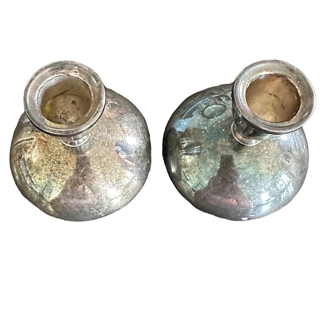 Vintage Pair Of Oneida Silversmiths Plated Candle Holders Silver Y2K