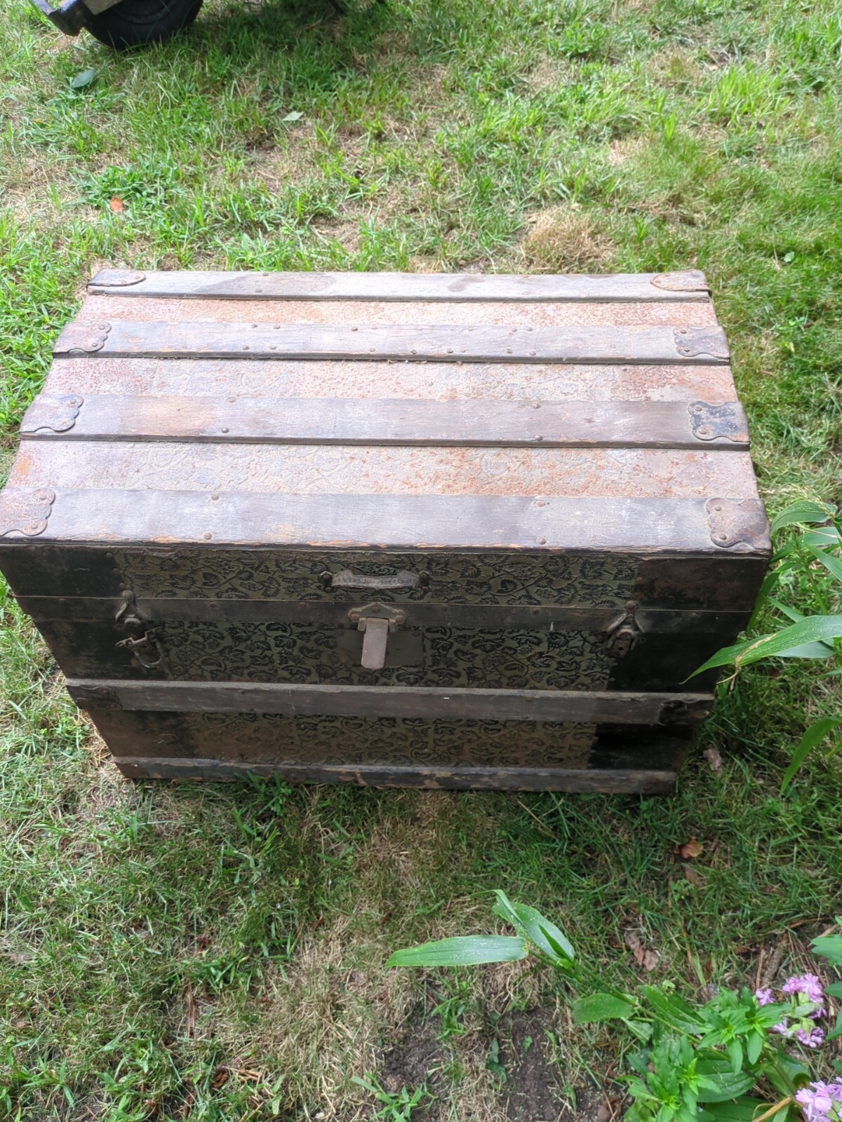 Antique steamer trunk, Rounded top, pressed tin, c.1890.  Clinton Wall Trunk, MA