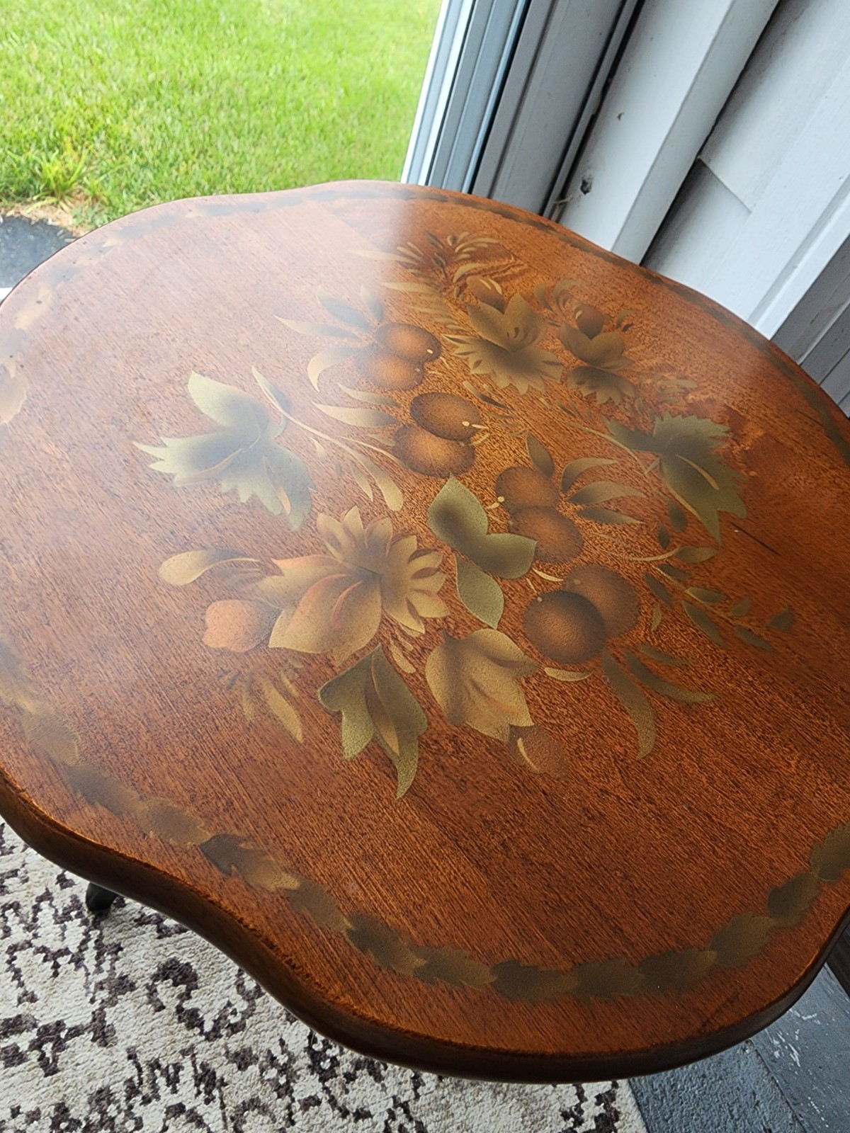 Vintage L. Hitchcock Stenciled Tripod Candle Stand Pedestal Side Table Floral