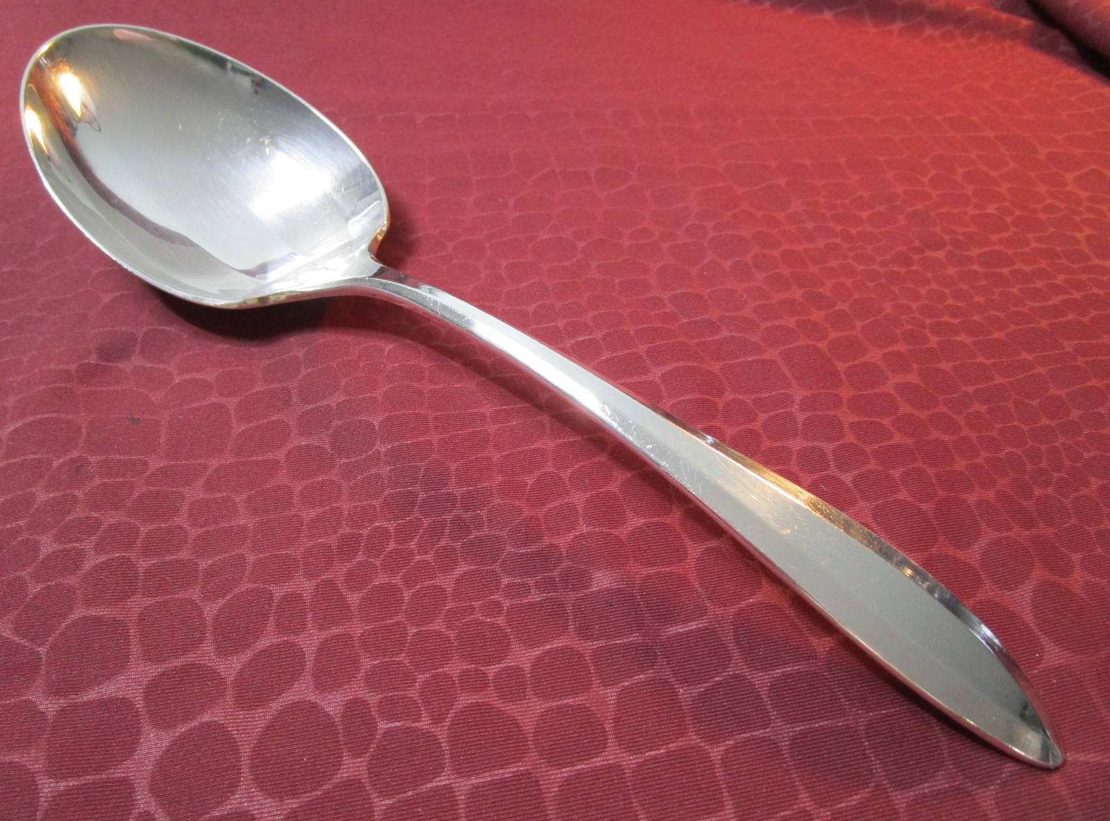 PATRICIAN aka MODERNE Berry Spoon Art Deco Silverplate 1914 No Monogram sw