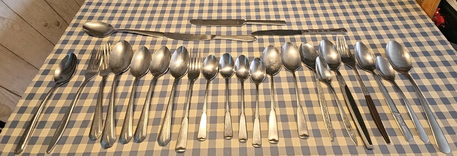 Random Vtg Silverware Lot 25 Pc Lot 1