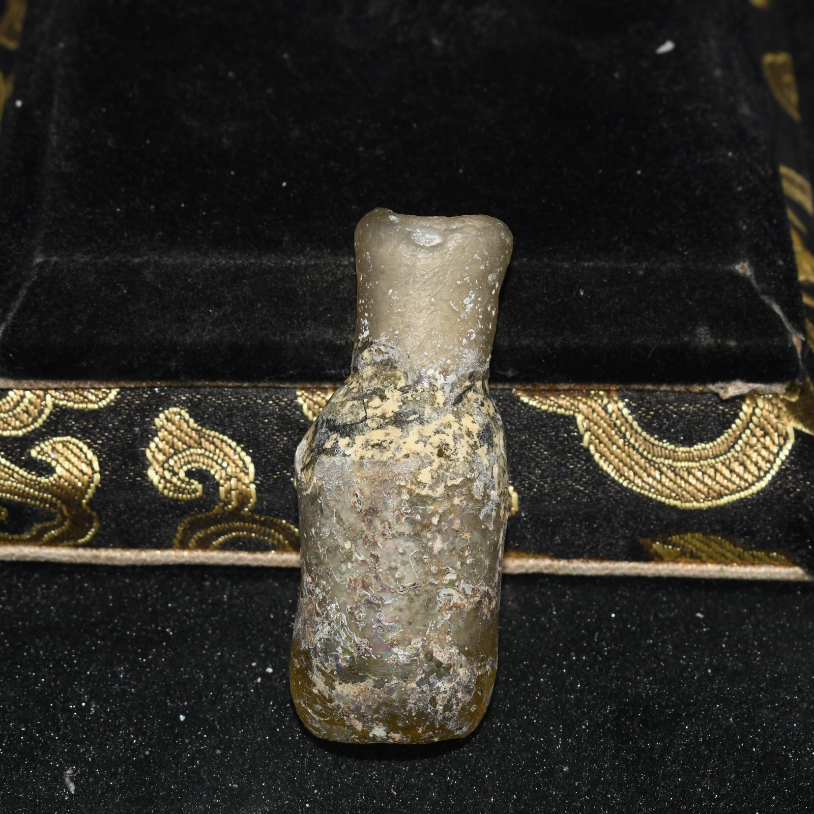 Rare Ancient Roman Glass Bottle Container Circa 1st – 5th Century AD
