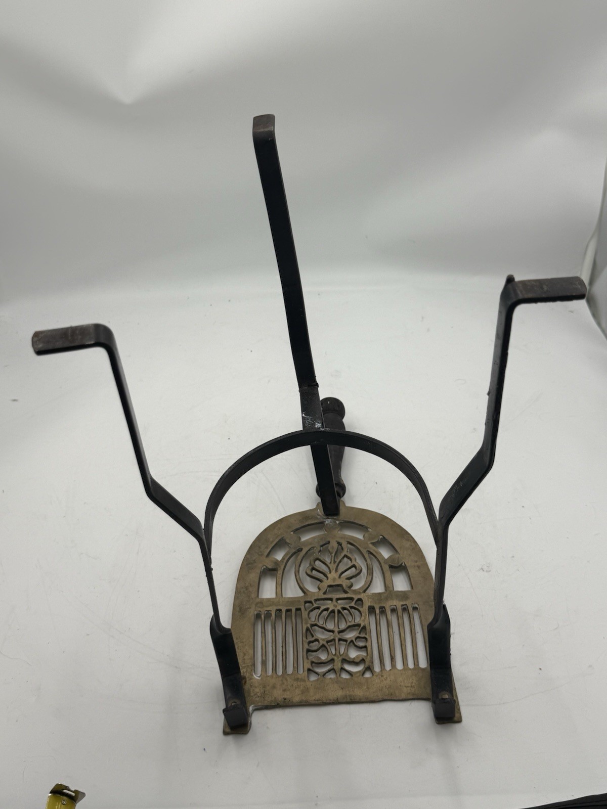 🌟Fireplace TRIVET, Kettle Stand, Solid Brass & Wrought Iron, Penny Foot, 12″🌟