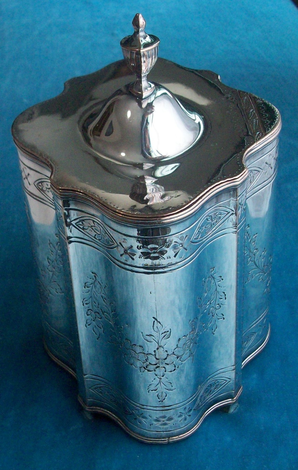 Fine Circa 1795 Antique Neoclassical Fused Plate Tea Caddy, Consular Provenance